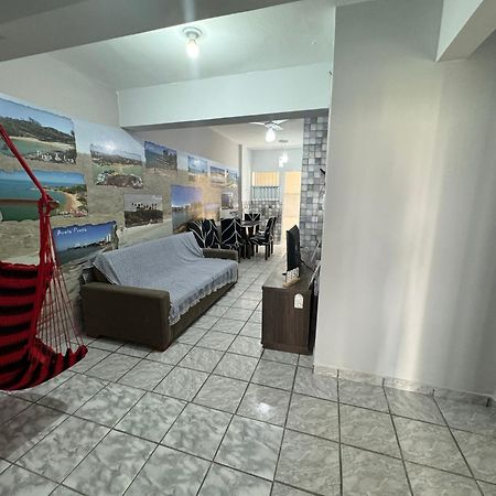 Apartamento Vista Mar 209 - 2 Quartos - Praia Do Morro - Predio Frente Mar - Varanda Com Vista Mar - Elevador - Atravessou A Avenida, Ja Esta Na Praia - Com Garagem - Internet กวาราปารี ภายนอก รูปภาพ