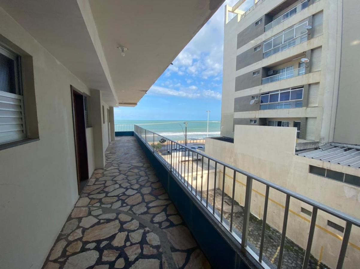 Apartamento Vista Mar 209 - 2 Quartos - Praia Do Morro - Predio Frente Mar - Varanda Com Vista Mar - Elevador - Atravessou A Avenida, Ja Esta Na Praia - Com Garagem - Internet กวาราปารี ภายนอก รูปภาพ