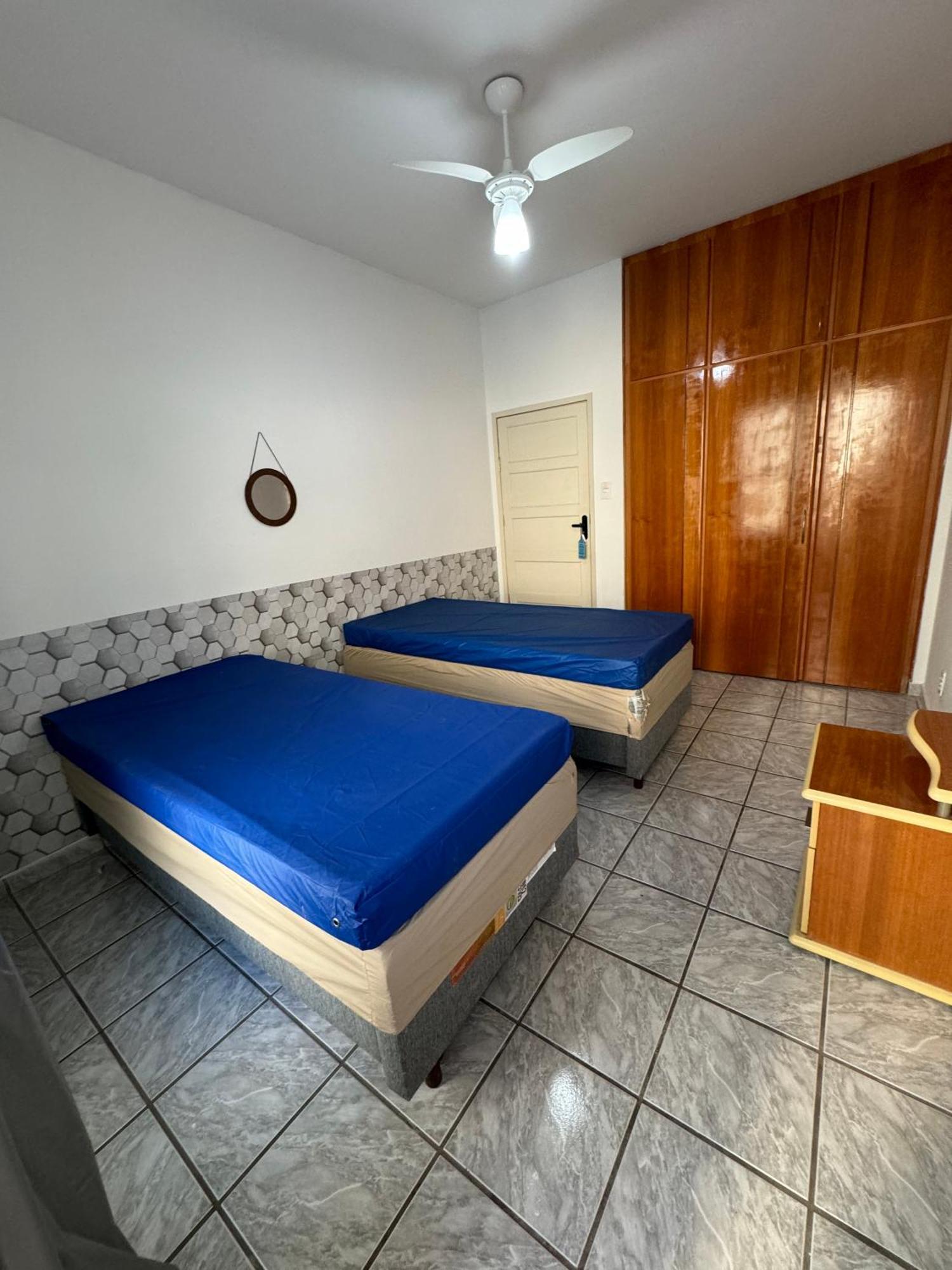 Apartamento Vista Mar 209 - 2 Quartos - Praia Do Morro - Predio Frente Mar - Varanda Com Vista Mar - Elevador - Atravessou A Avenida, Ja Esta Na Praia - Com Garagem - Internet กวาราปารี ภายนอก รูปภาพ